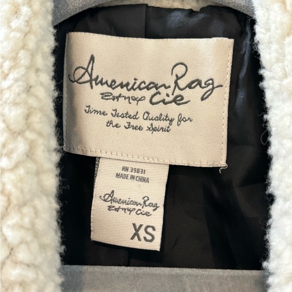 American Rag - Sleeveless Shawl Vest - XS - Picture 4 of 5